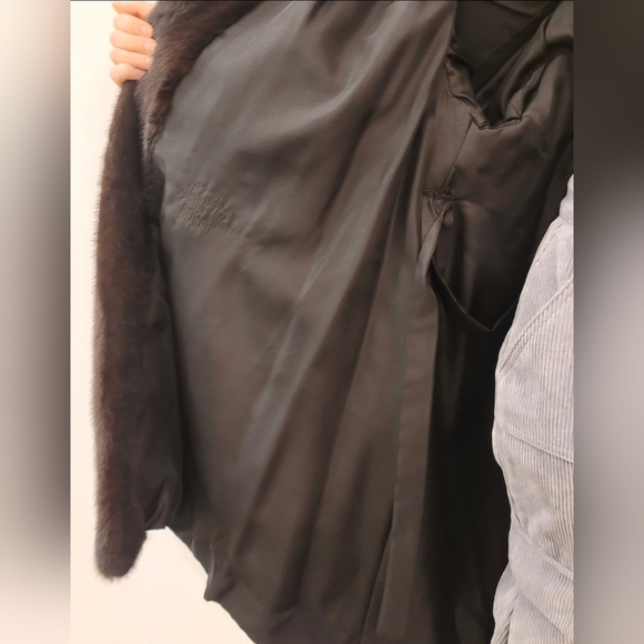 Vintage Ranch Mink Fur swing style coat. Fits size xs-med. Perfect condition - Picture 11 of 12